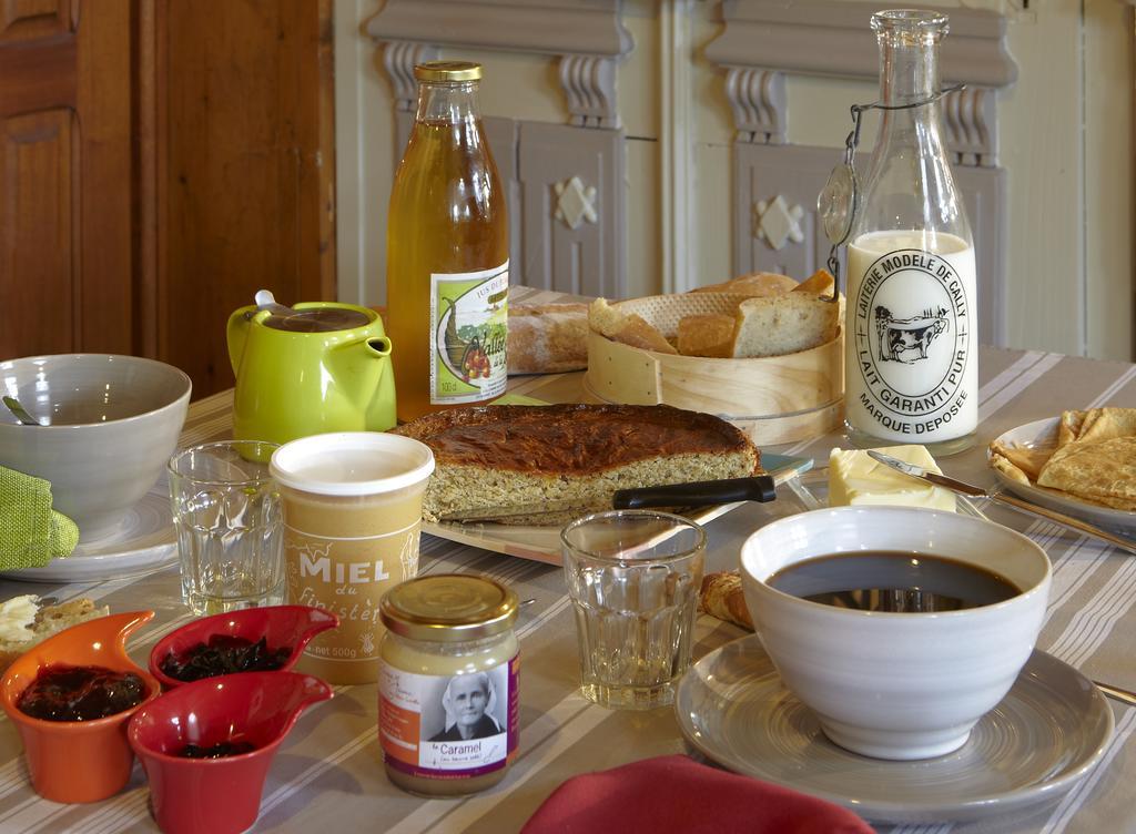 Domaine Le Puits De Jeanne Hotel Plouégat-Moysan Kültér fotó